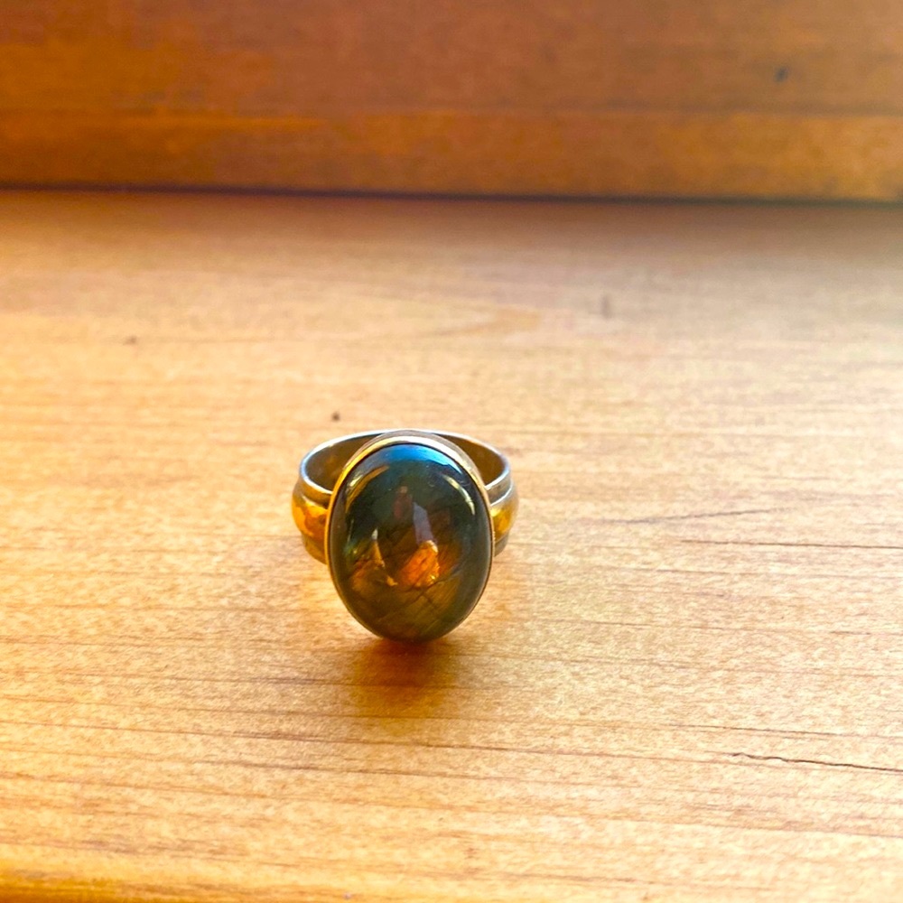 Labradorite set in Sterling silver and 18 k gold Ring🌺
